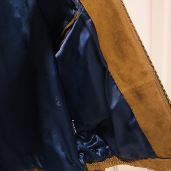 Jacket - Picture 3 of 6